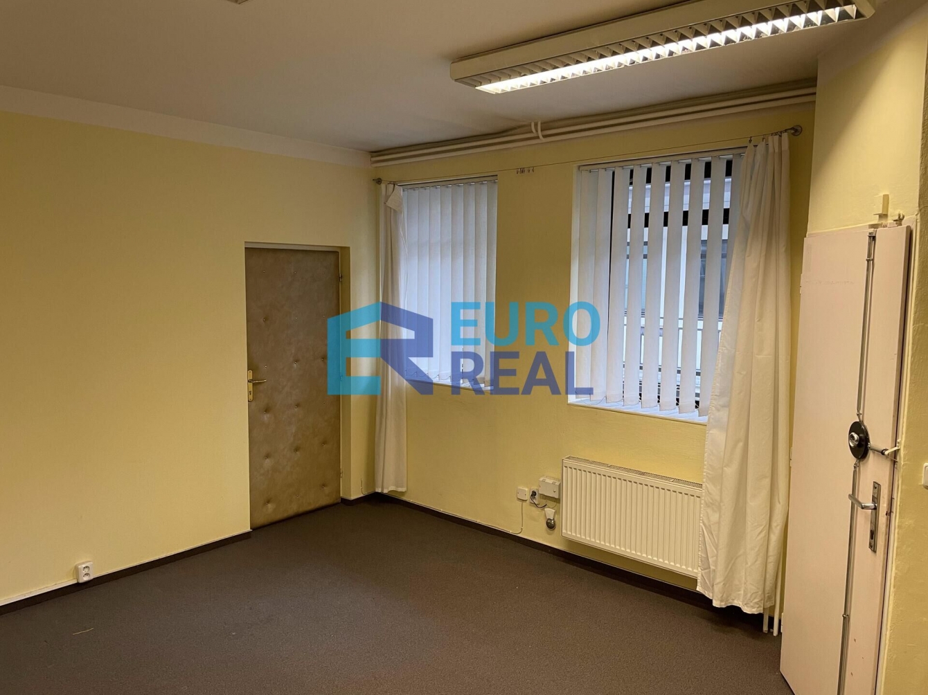 nebytové prostory 30 m²