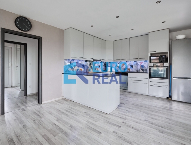Rodinný dům 4+KK, 125 m² se založenou zahradou, pozemek 753 m²