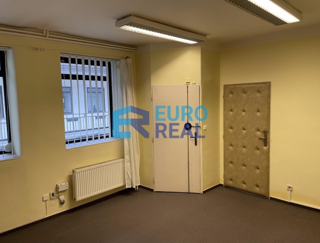nebytové prostory 30 m²